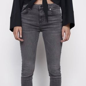 Zara mid rise skinny jeans in light gray